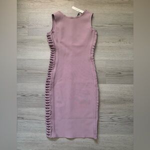 Hi there! Welcome to my closet:)